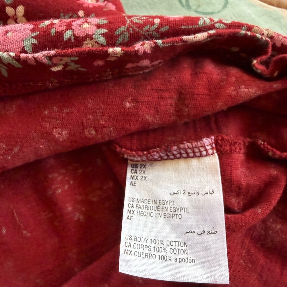 Style & Co. Burgundy Floral Top - Picture 3 of 9